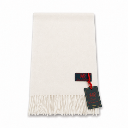 Cymru Cashmere Scarf Plain Winter White