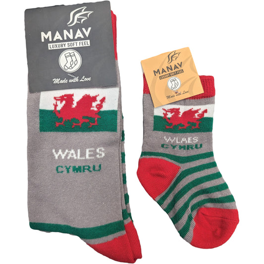 Welsh Flag Grey Socks
